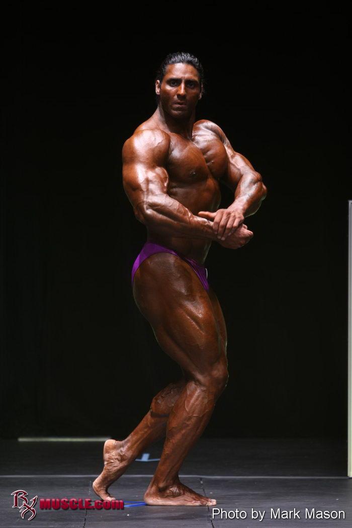 Varinder    Singh - IFBB Toronto Pro Supershow 2011 - #1