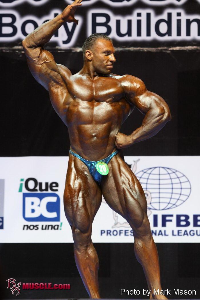 Daniele  Seccarecci - IFBB Tijuana Pro 2011 - #1