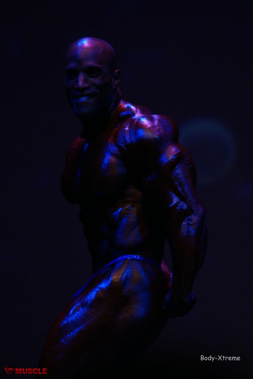 Darrem  Charles - IFBB Masters Olympia 2012 - #1