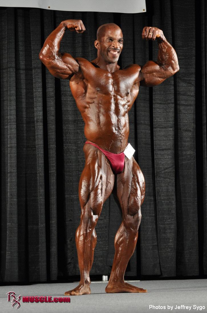 Lawrence   Hunt - IFBB John Simmons Pro 2010 - #1