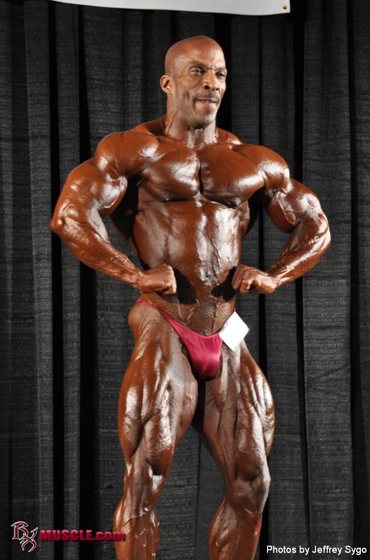 Lawrence   Hunt - IFBB John Simmons Pro 2010 - #1