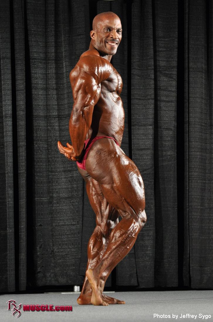 Lawrence   Hunt - IFBB John Simmons Pro 2010 - #1