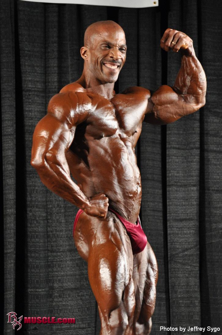 Lawrence   Hunt - IFBB John Simmons Pro 2010 - #1