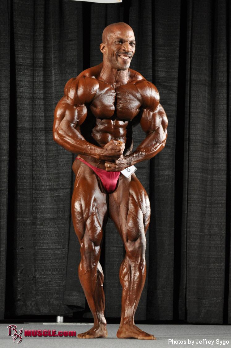 Lawrence   Hunt - IFBB John Simmons Pro 2010 - #1