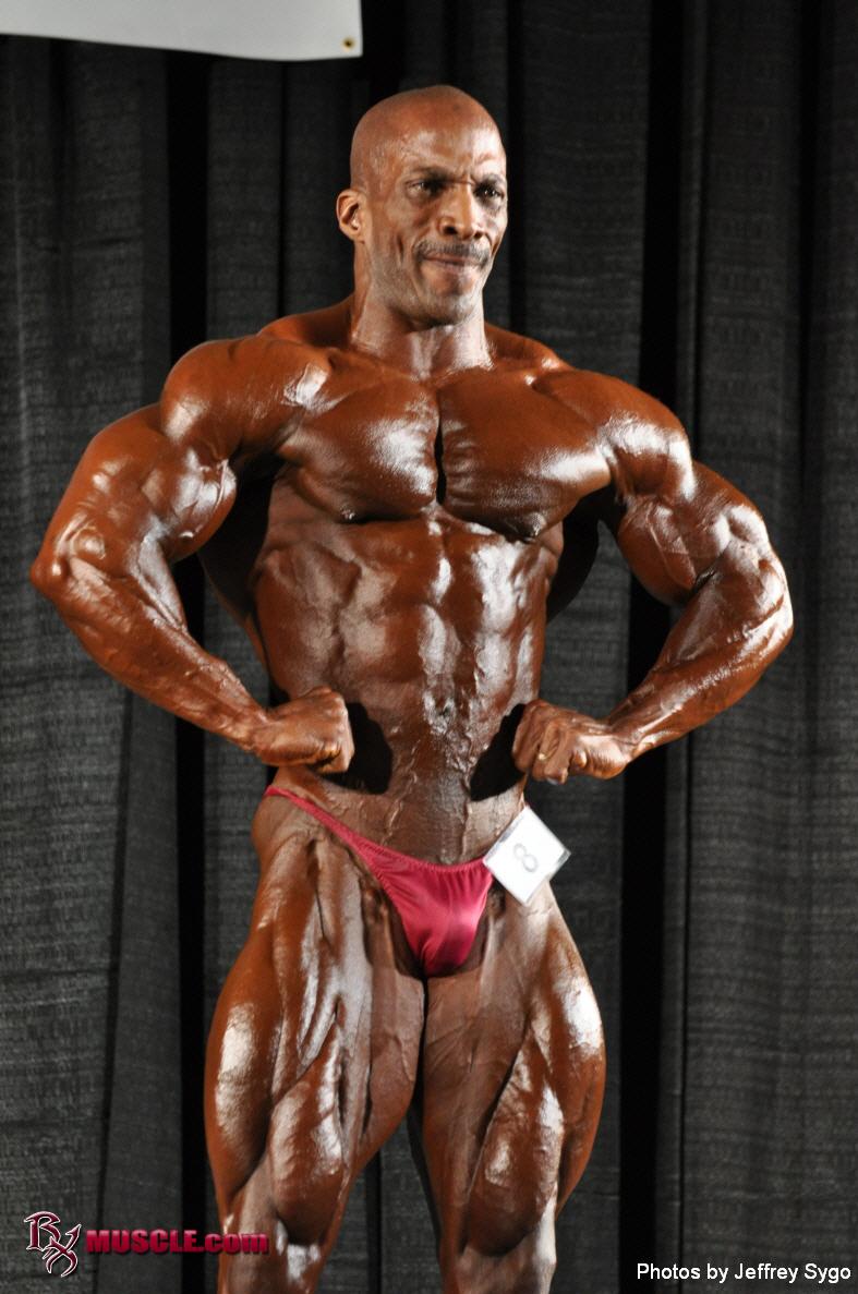 Lawrence   Hunt - IFBB John Simmons Pro 2010 - #1