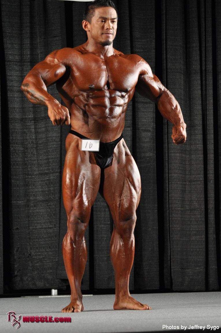 Stan  McQuay - IFBB John Simmons Pro 2010 - #1