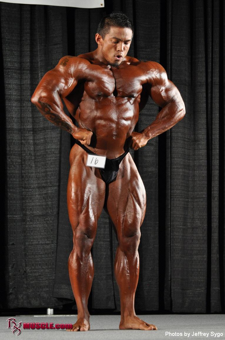 Stan  McQuay - IFBB John Simmons Pro 2010 - #1