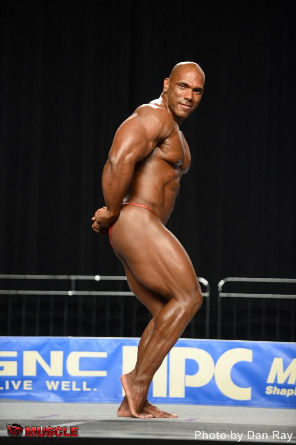 Luis  Colon - NPC Nationals 2012 - #1