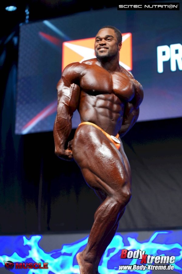 Brandon   Curry - IFBB Prague Pro 2015 - #1