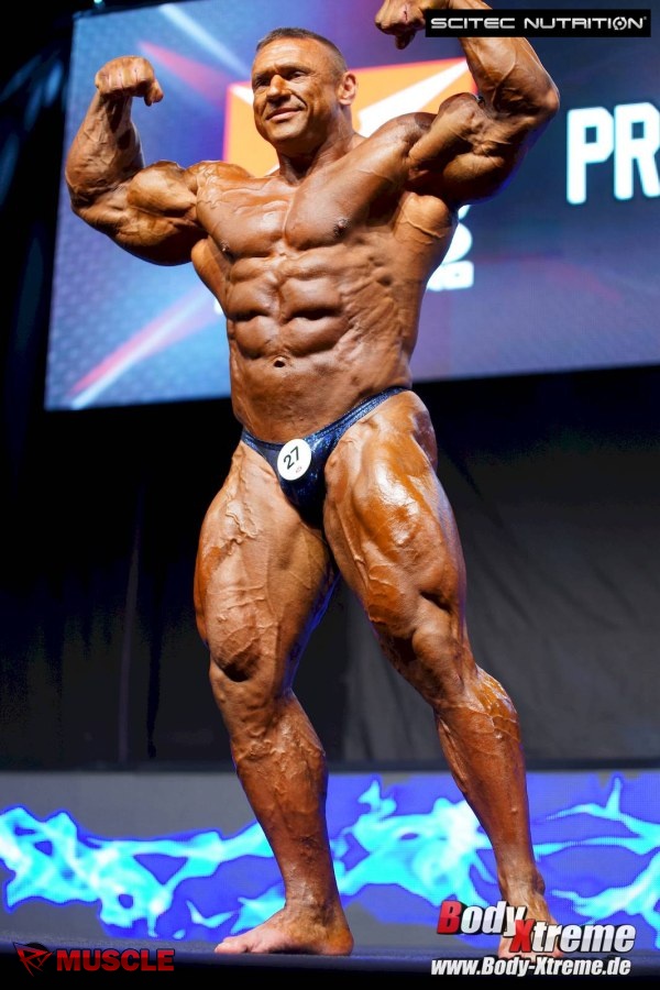 Kiss  Jeno - IFBB Prague Pro 2015 - #1