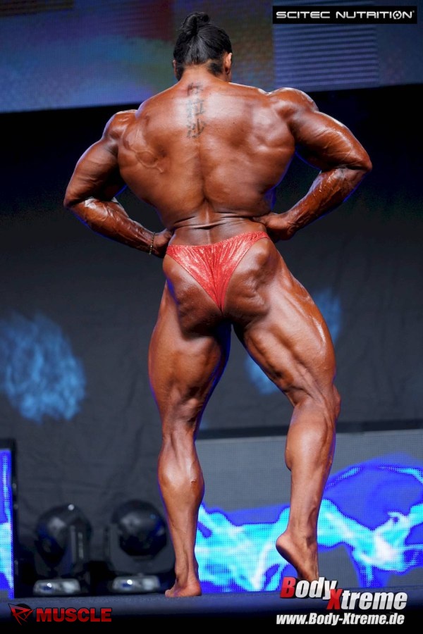 Giovanni  Azpeitia - IFBB Prague Pro 2015 - #1