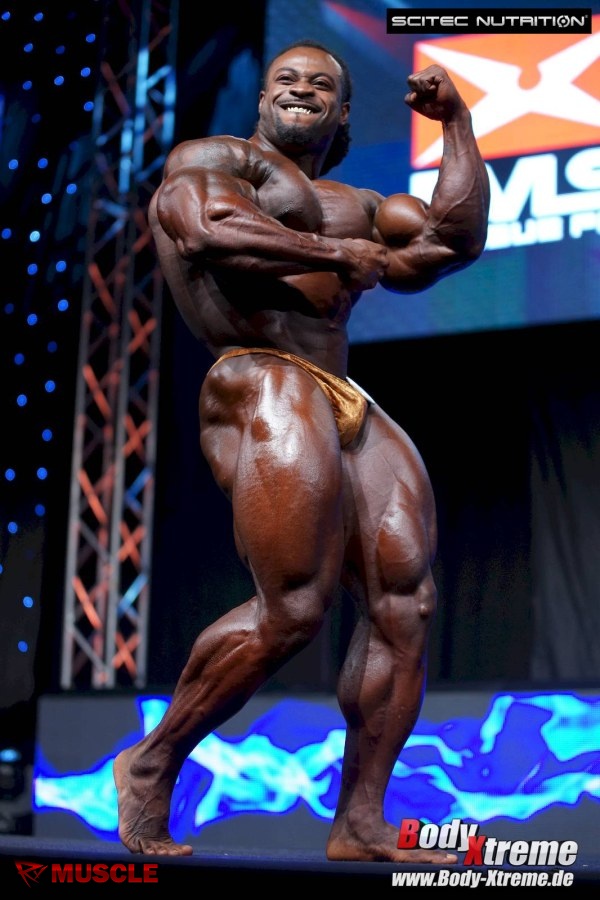 William  Bonac - IFBB Prague Pro 2015 - #1