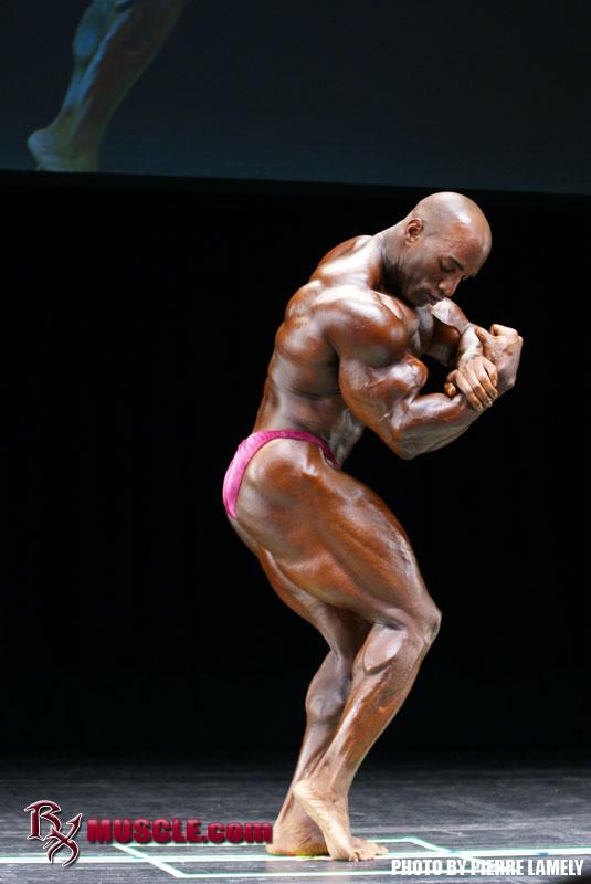 Darrem  Charles - IFBB Masters Pro World 2011 - #1