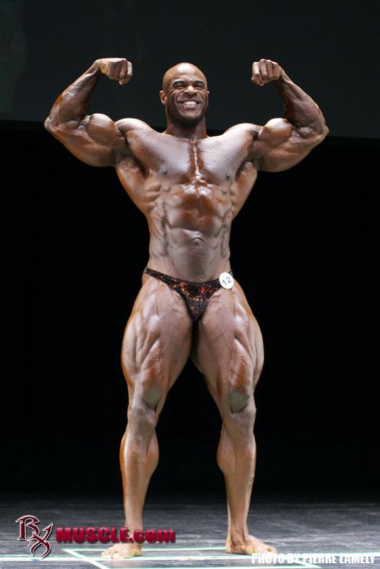 Edward  Nunn - IFBB Masters Pro World 2011 - #1