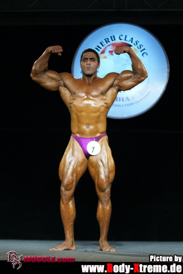 Varinder    Singh - IFBB Sheru Classic 2011 - #1