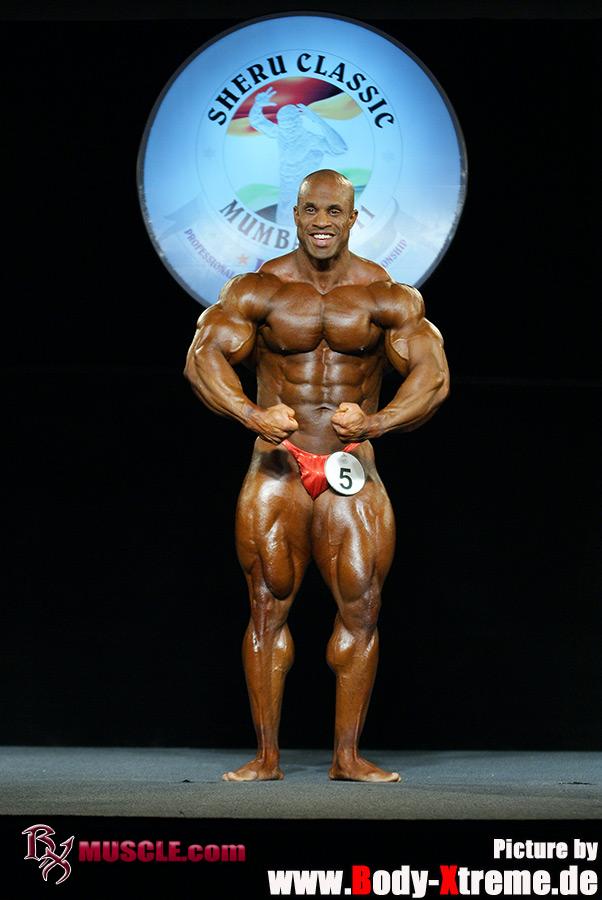 Victor  Martinez - IFBB Sheru Classic 2011 - #1