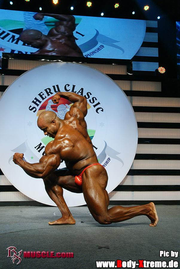 Victor  Martinez - IFBB Sheru Classic 2011 - #1