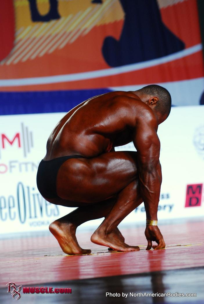 Esequiel  Coneicao - IFBB Arnold Amateur 2012 - #1