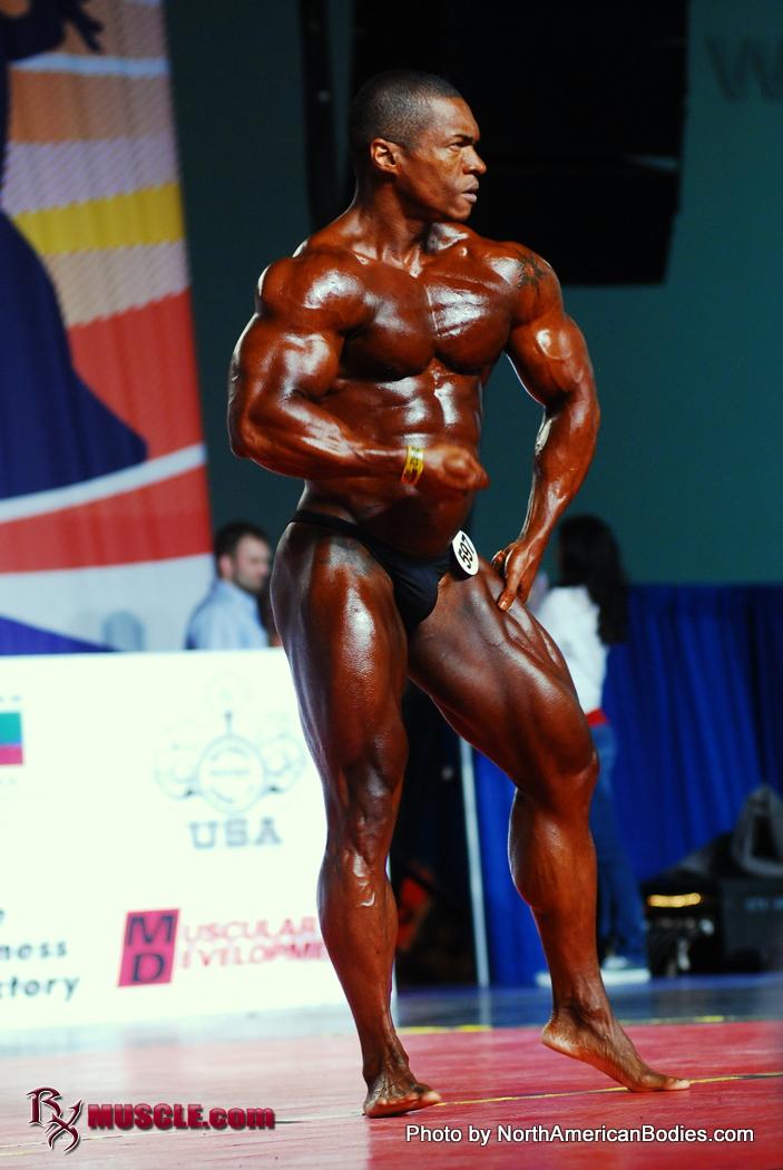 Esequiel  Coneicao - IFBB Arnold Amateur 2012 - #1