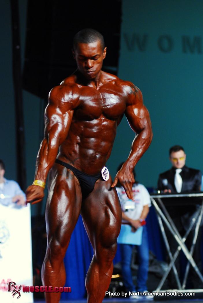 Esequiel  Coneicao - IFBB Arnold Amateur 2012 - #1