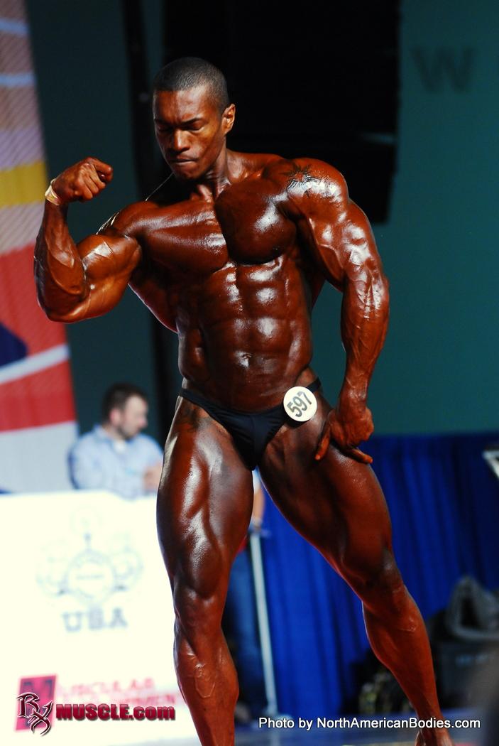 Esequiel  Coneicao - IFBB Arnold Amateur 2012 - #1