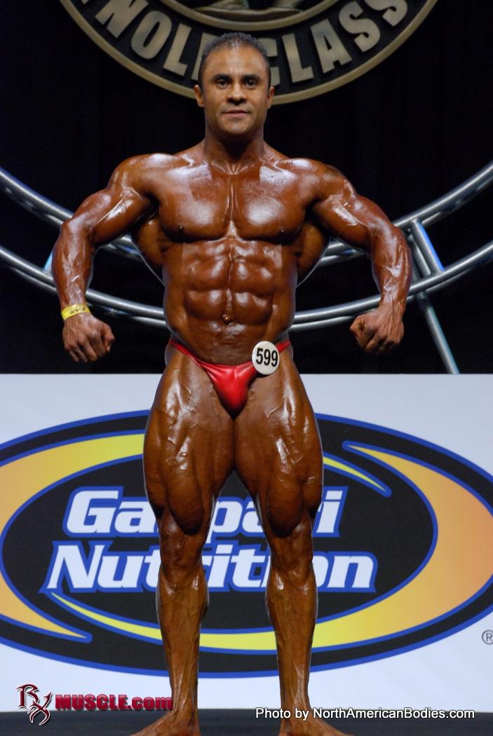 Charles  Soares - IFBB Arnold Amateur 2012 - #1