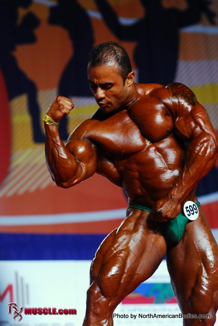 Charles  Soares - IFBB Arnold Amateur 2012 - #1