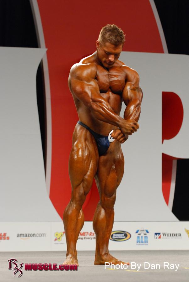 James   Lewis  - IFBB Olympia 2009 - #1