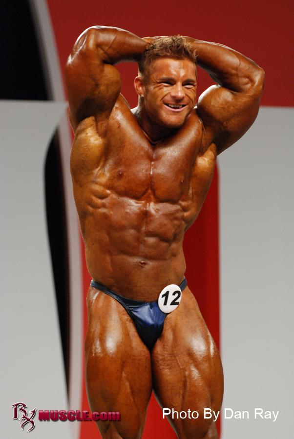 James   Lewis  - IFBB Olympia 2009 - #1