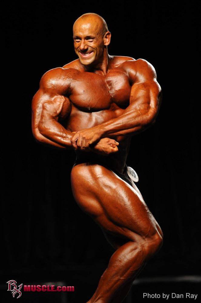 Robert  Burneika - IFBB Olympia 2011 - #1