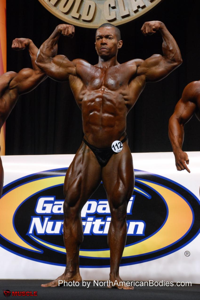 Esequiel Alves  Conceicao - IFBB Arnold Amateur 2013 - #1