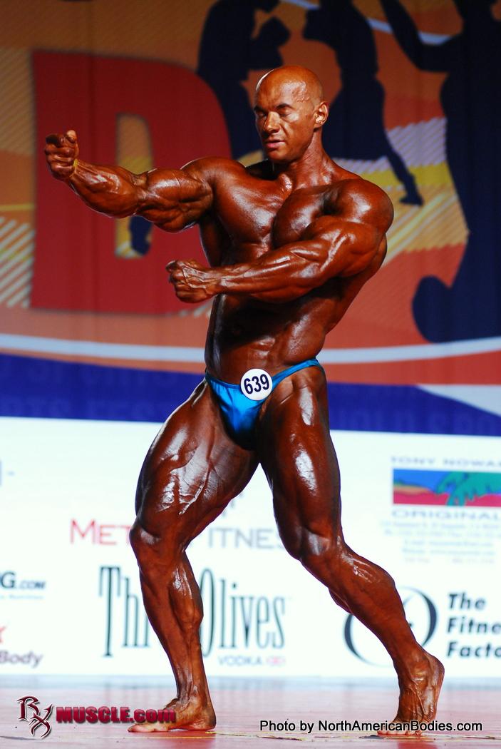 Oleksandr  Slobodyanyuk - IFBB Arnold Amateur 2012 - #1