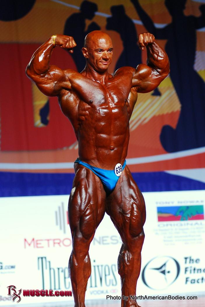 Oleksandr  Slobodyanyuk - IFBB Arnold Amateur 2012 - #1