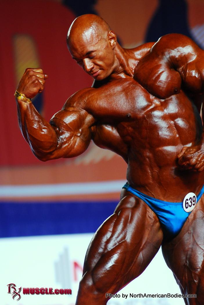 Oleksandr  Slobodyanyuk - IFBB Arnold Amateur 2012 - #1