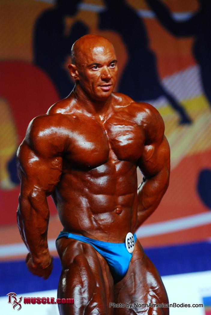 Oleksandr  Slobodyanyuk - IFBB Arnold Amateur 2012 - #1