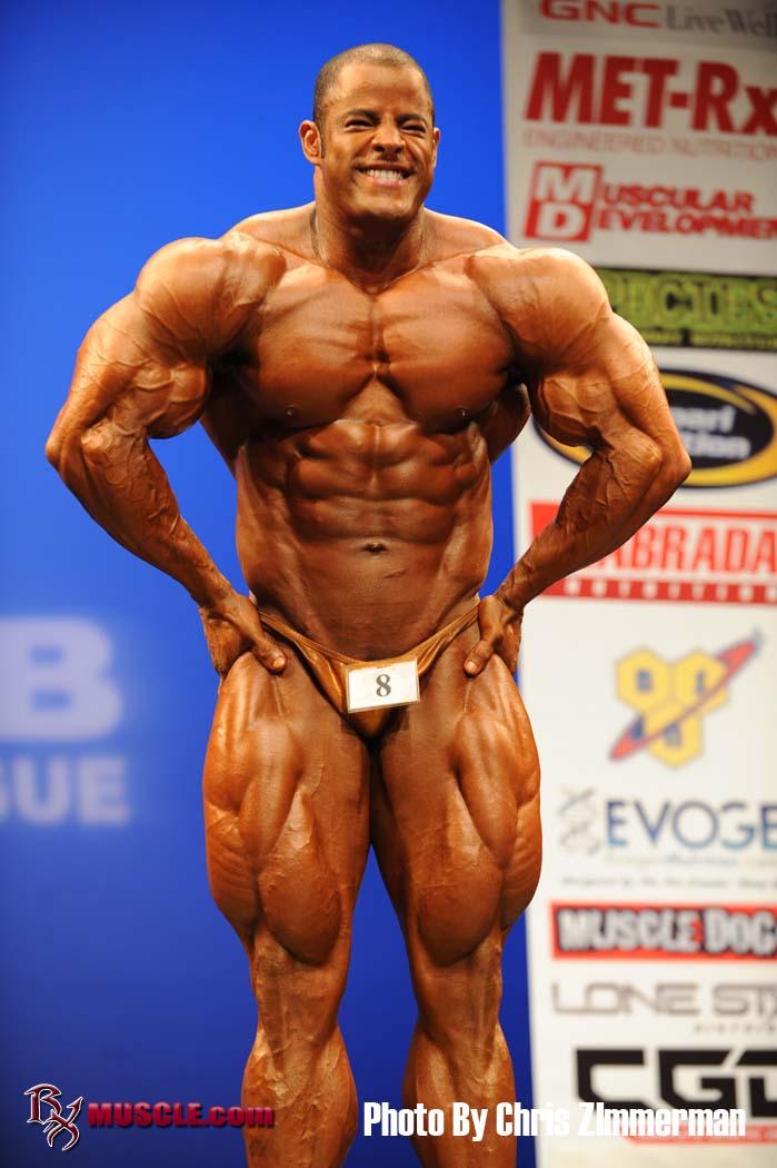 Manuel  Romero - IFBB New York Pro 2010 - #1