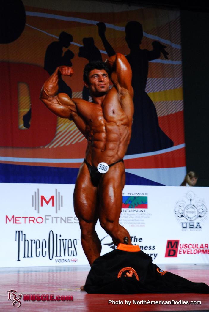 Mahmut  Irmak - IFBB Arnold Amateur 2012 - #1