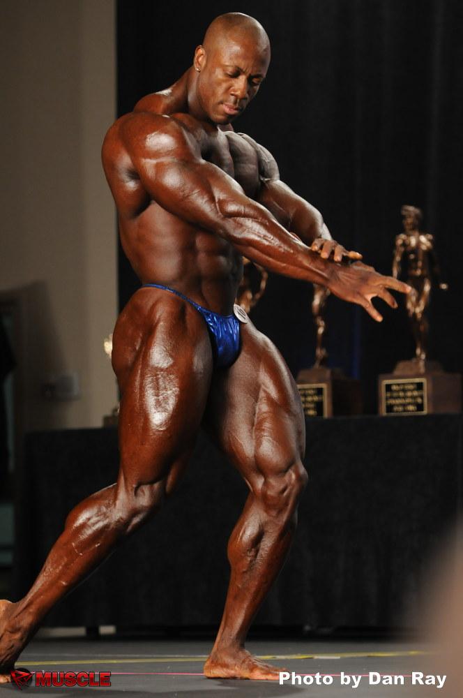 Shawn  Rhoden - IFBB Wings of Strength Tampa  Pro 2012 - #1