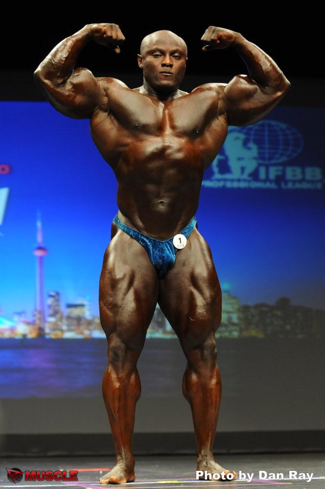Mike  Asiedu - IFBB Toronto Pro Supershow 2012 - #1