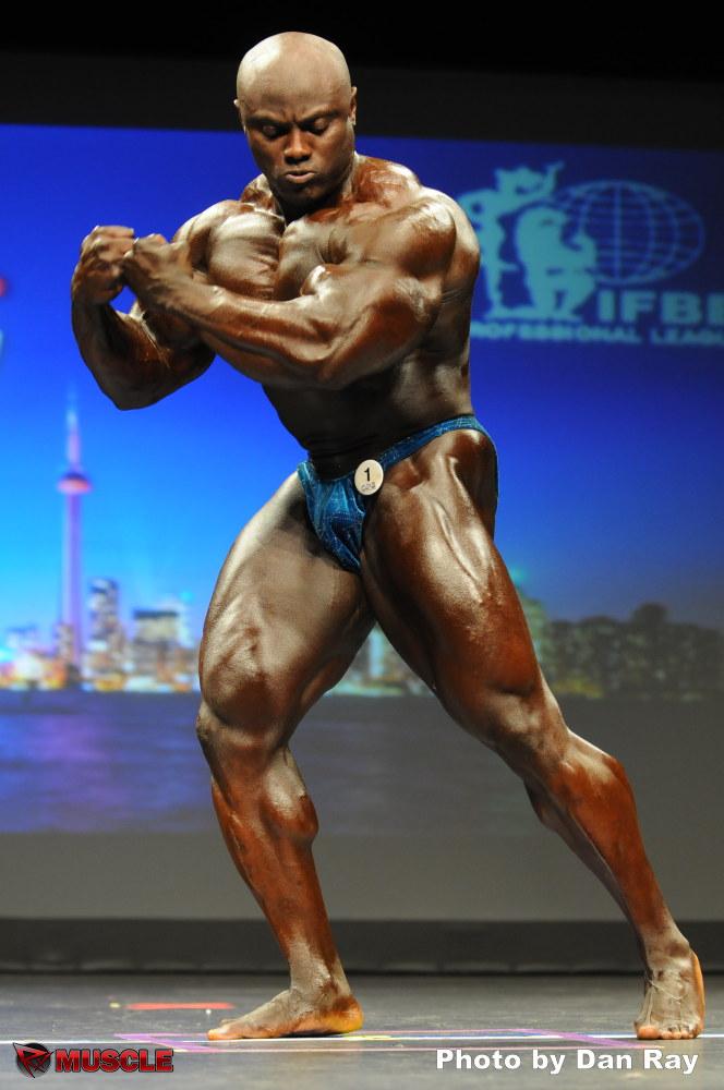 Mike  Asiedu - IFBB Toronto Pro Supershow 2012 - #1