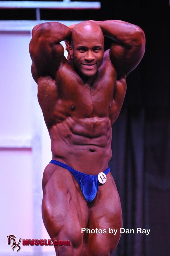 Jonathan  Rowe - IFBB Wings of Strength Tampa  Pro 2011 - #1