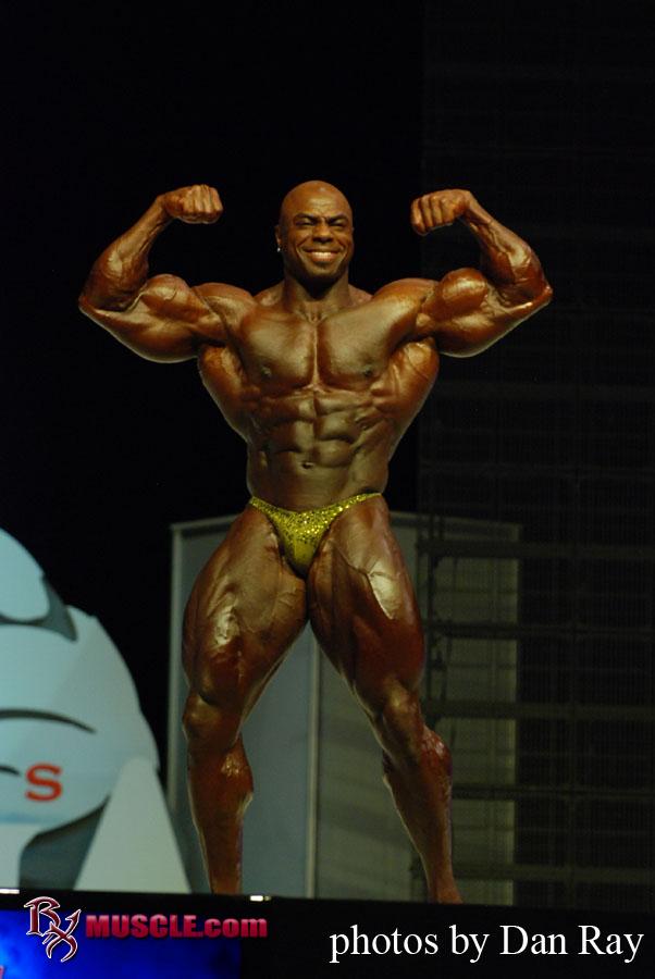 Toney  Freeman - IFBB Olympia 2009 - #1