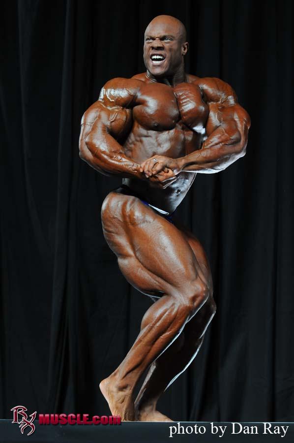 Phil  Heath - IFBB Arnold Classic 2010 - #1