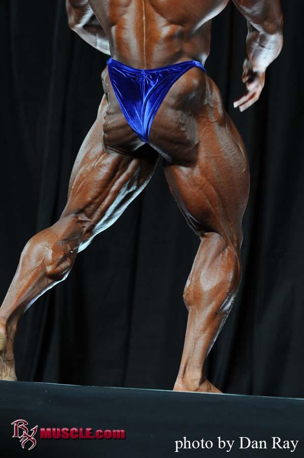 Phil  Heath - IFBB Arnold Classic 2010 - #1