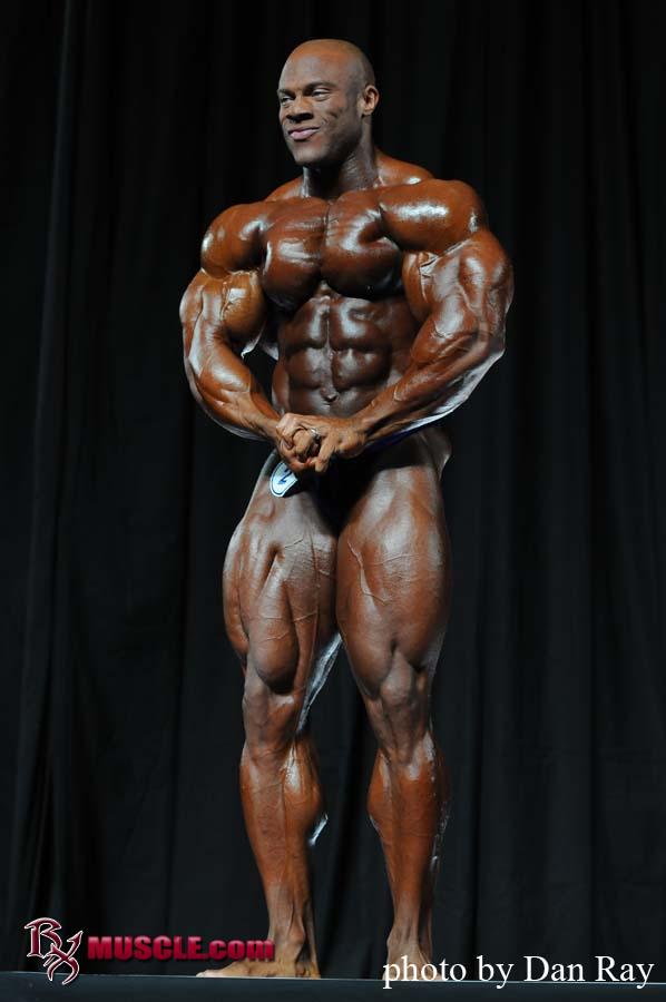 Phil  Heath - IFBB Arnold Classic 2010 - #1