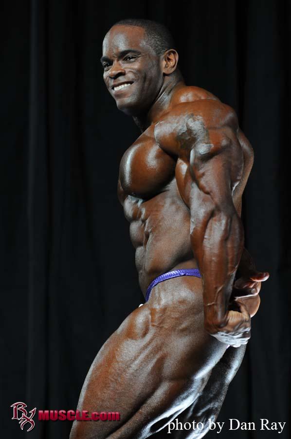 Johnnie  Jackson - IFBB Arnold Classic 2010 - #1