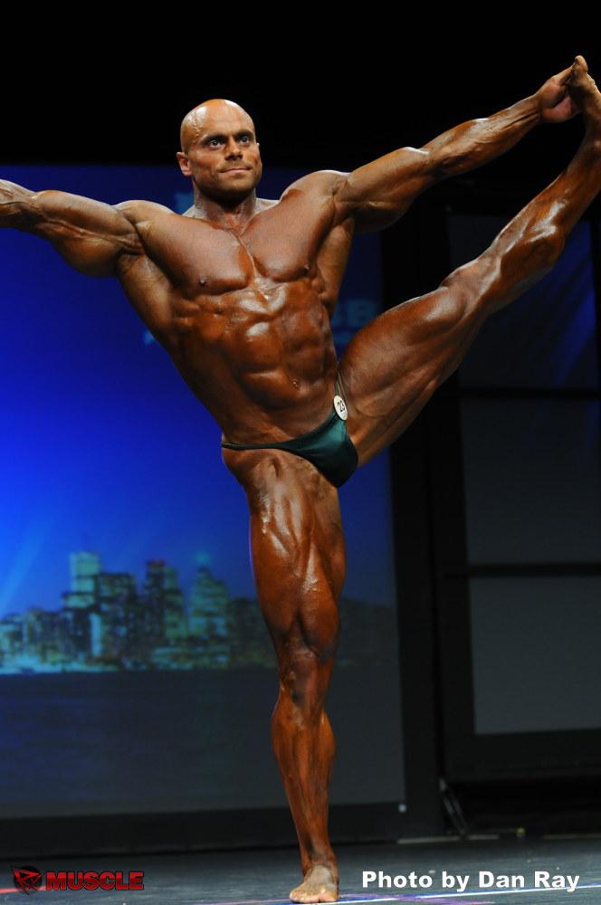 Lukas  Osladil - IFBB Toronto Pro Supershow 2012 - #1