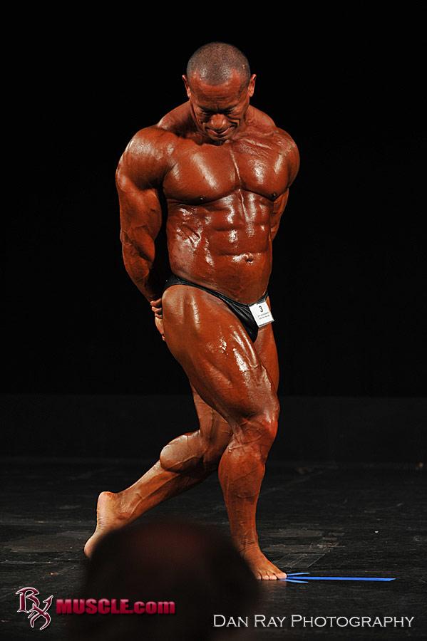 Pablo  Arevalo - IFBB Sacramento Pro  2010 - #1