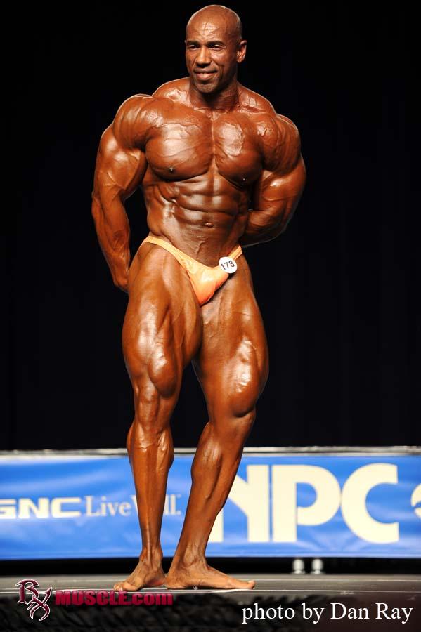 Kevin  Reeves - NPC Nationals 2009 - #1