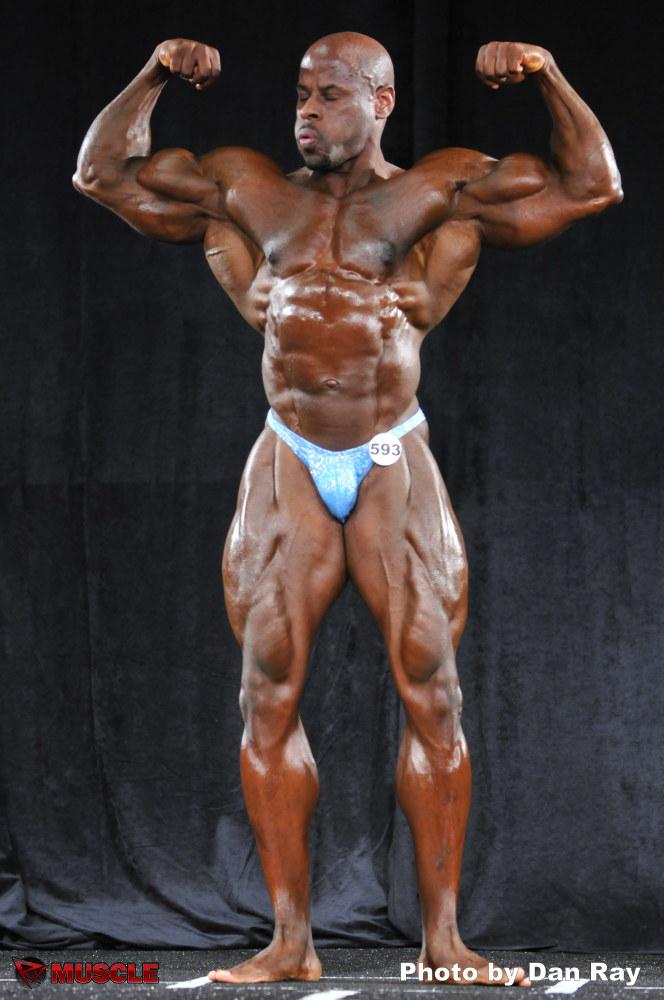 Kevin   Sperling - IFBB North American Championships 2012 - #1